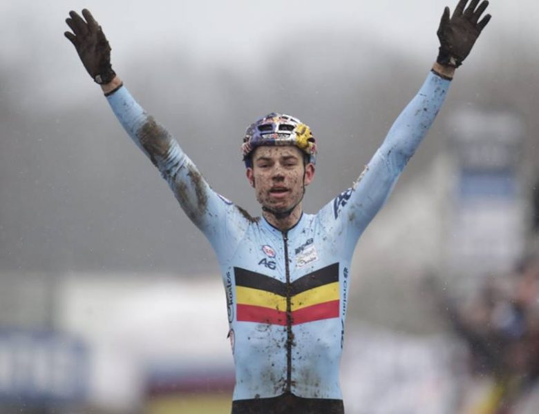 Campeonato do Mundo de Ciclocrosse – Wout Van Aert faz história