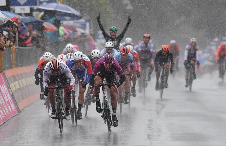 Giro de Itália, etapa 5 – Dumoulin fora da corrida.