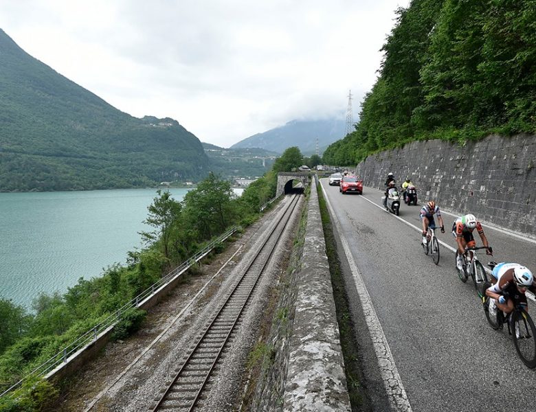 Giro de Itália, etapa 18 – Fuga “passa perna” ao pelotão.