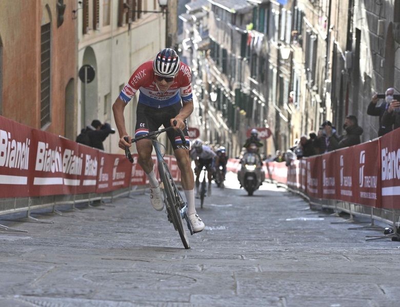 Strade Bianche 2021 – Super Van der Poel