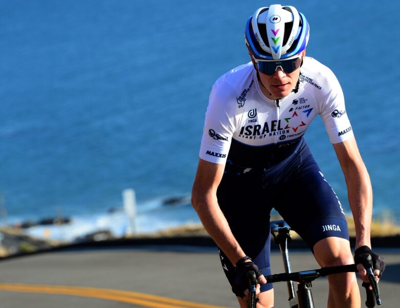 Atenção: Chris Froome está de volta