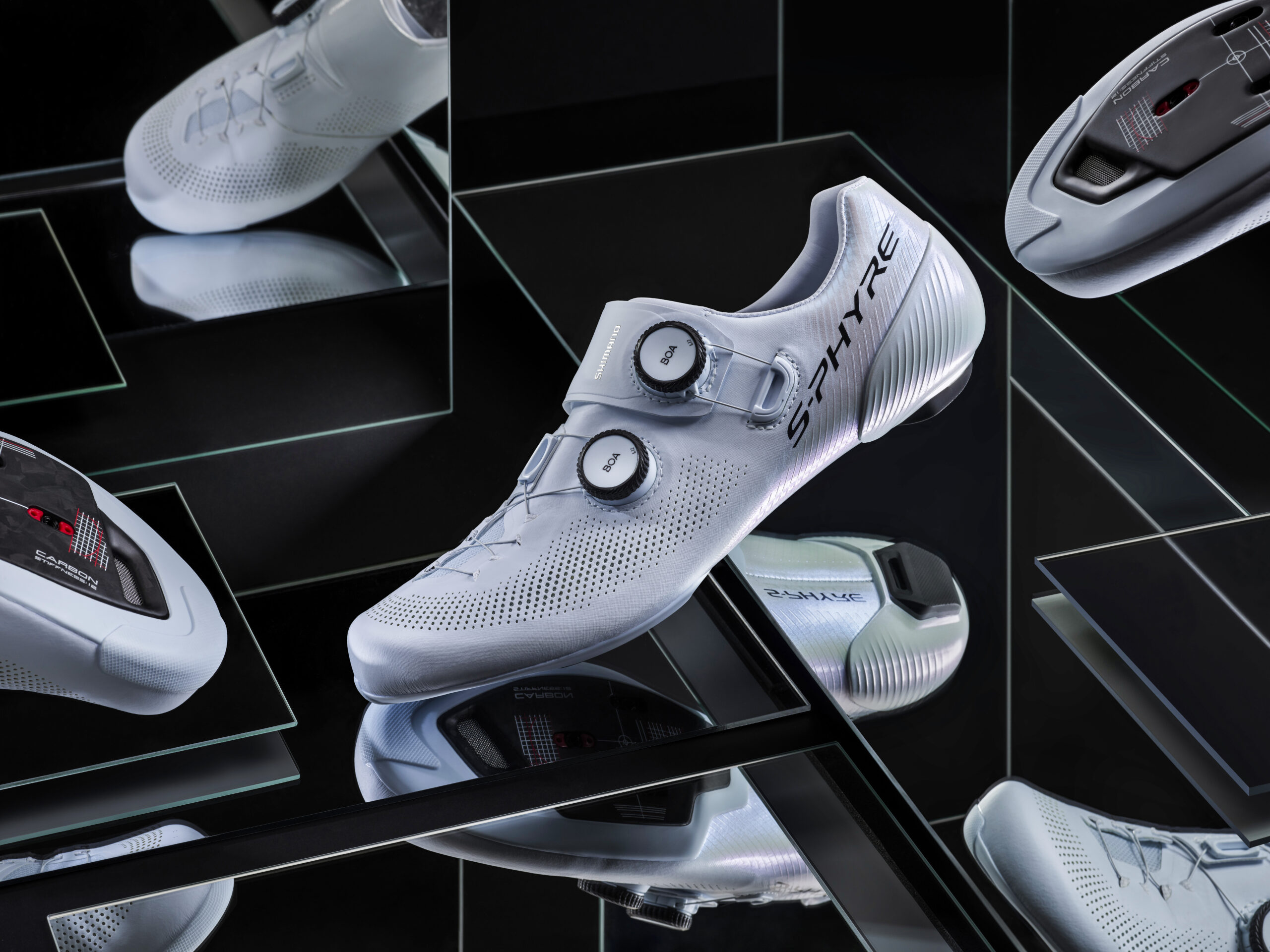 Novos sapatos de estrada Shimano RC903 S-PHYRE