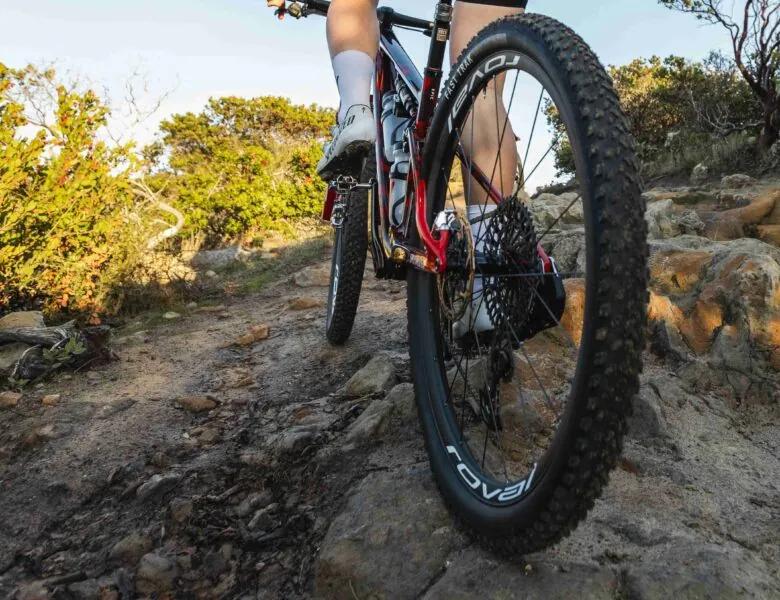 Specialized apresenta a nova gama de pneus 2025