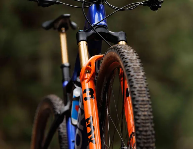Nova suspensão FOX 34 SL – ADN para o XC moderno e muito mais