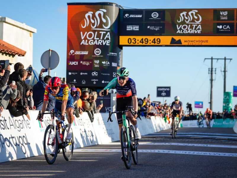 Volta ao Algarve 2026 | Paul Seixas vence luta com Almeida e Ayuso