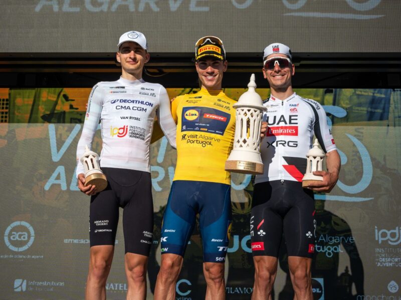 Volta ao Algarve | Ayuso entra a vencer na Lidl-Trek