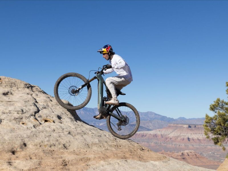 A Specialized apresenta a nova e-bike Levo R  