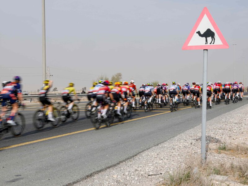 UAE Tour Women: Travessia no deserto coroa Wiebes e Longo Borghini