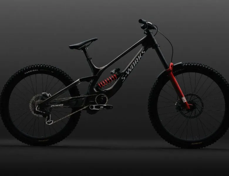 Specialized apresentou a nova bicicleta de downhill Demo 11