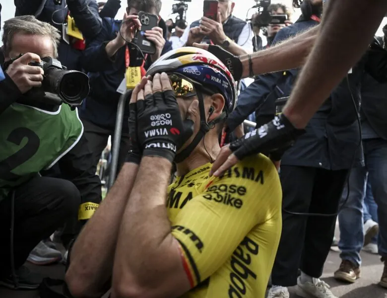 Opinião | Wout Van Aert, o loser magnifique que conquistou Roubaix