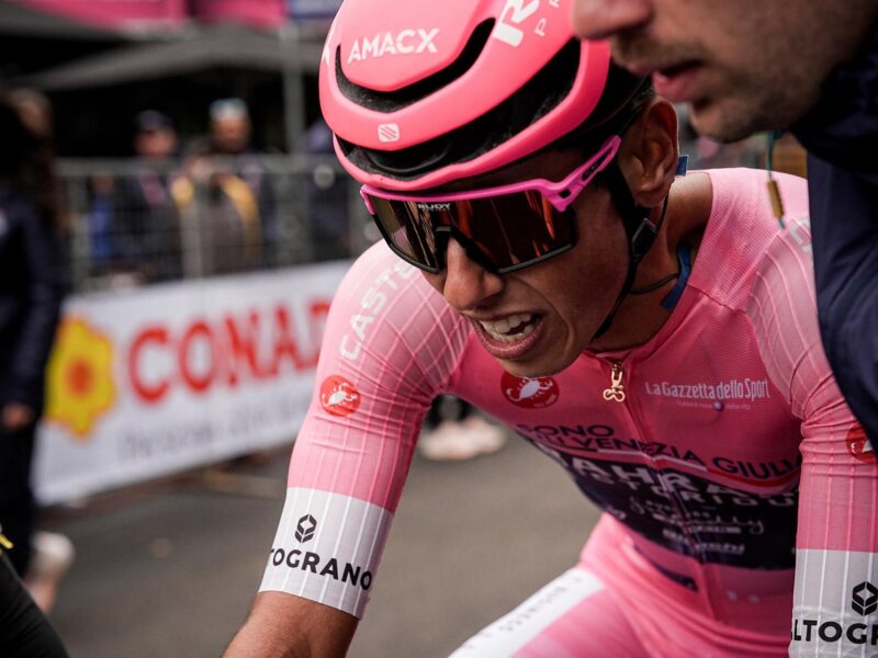 Giro D’Italia 2026 | Vingegaard volta a ganhar, Eulálio agarra-se à liderança