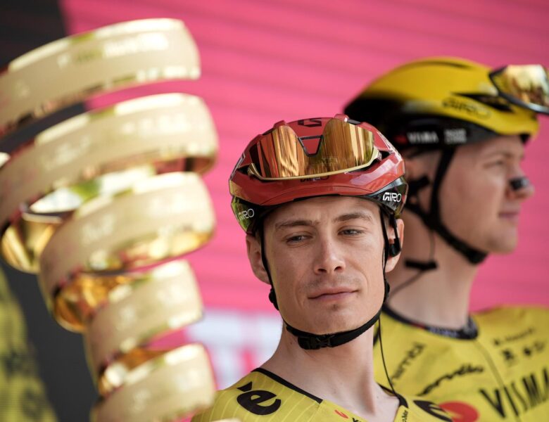 Giro D’Italia 2026 | Eulálio segura a rosa no dia de Vingegaard