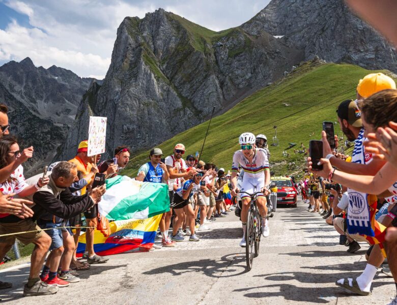 Opinião | Tadej Pogacar prepara o assalto final ao Tour de France