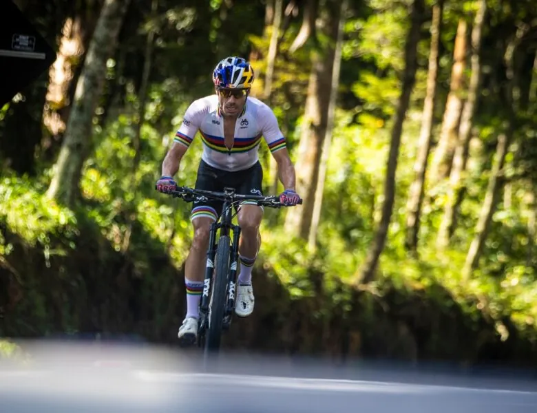 Classe de Avancini e potencial de Bravo posicionam o Brasil no ciclismo
