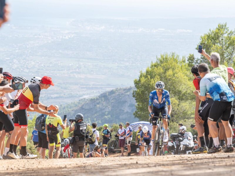 Quem é Enric Mas, o líder da Vuelta a Espanha 2026?