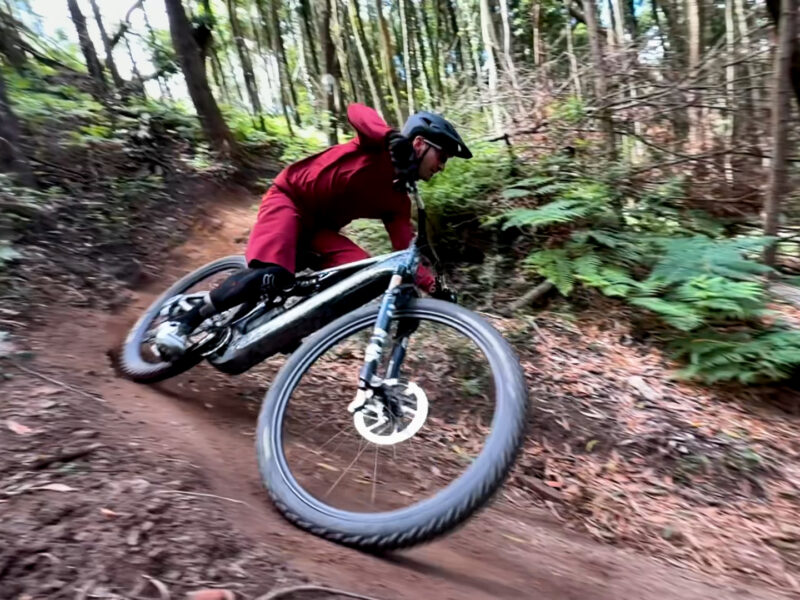 Teste | S-Works Turbo Levo R: muita potência, mas sobretudo agilidade