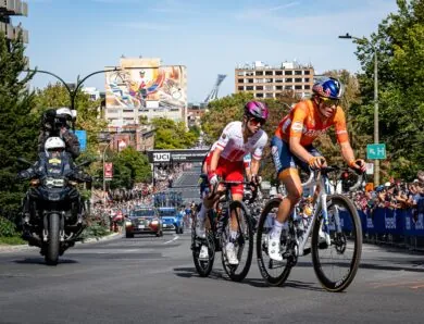 Europeus de ciclismo | Demi Vollering dominadora junta o campeonato da Europa ao Mundial