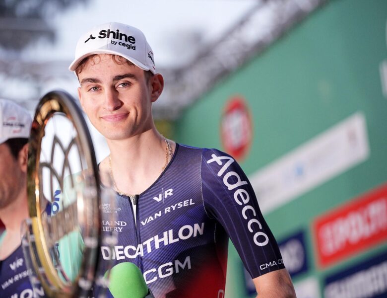 Volta à Lombardia 2026 | Paul Seixas, o príncipe do ciclismo, vence o seu primeiro Monumento