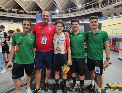 Maria Martins conquista bronze na estreia nos Mundiais de Xangai