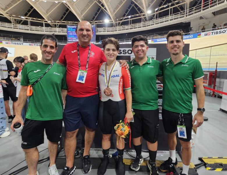 Maria Martins conquista bronze na estreia nos Mundiais de Xangai